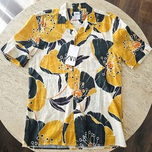 NWT Zara Yellow and Black Floral Button Down Shirt